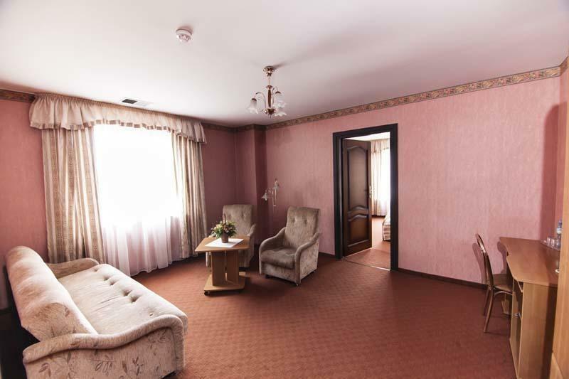 Hotel Ruczaj Krasków Eksteriør bilde